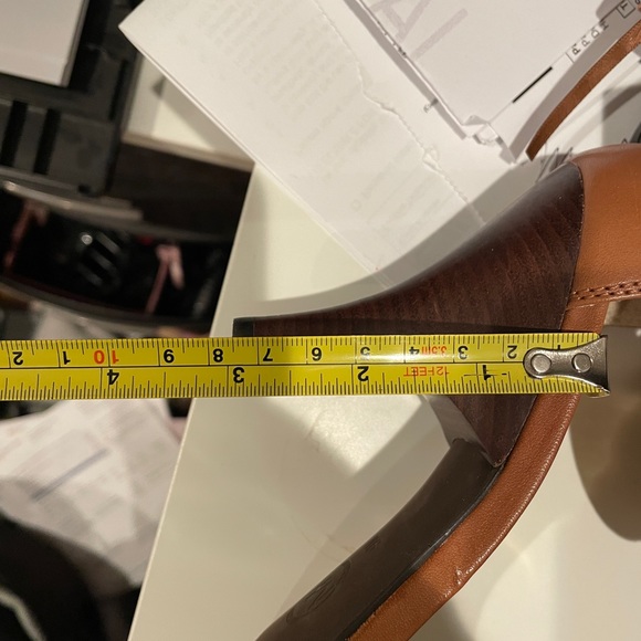 Michael kors. Heels. Size 9 - Picture 4 of 5